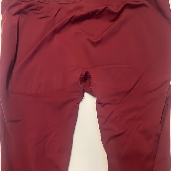 Shefit Black Cherry Seamless Leggings US Size 18/Shefit Size 2Luxe - Picture 11 of 16